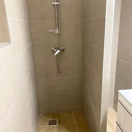 Platanos Apartman Tata Exterior foto